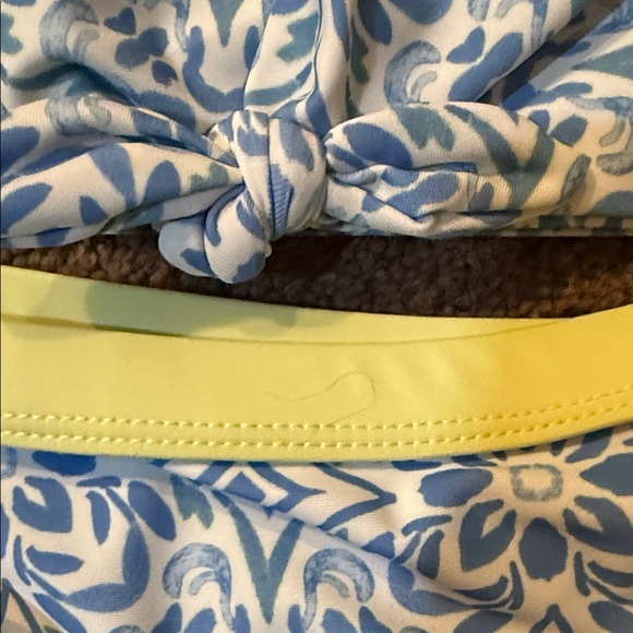 Kids Swim Set Girls Size 8- Blue Patterned NWT - Picture 4 of 4